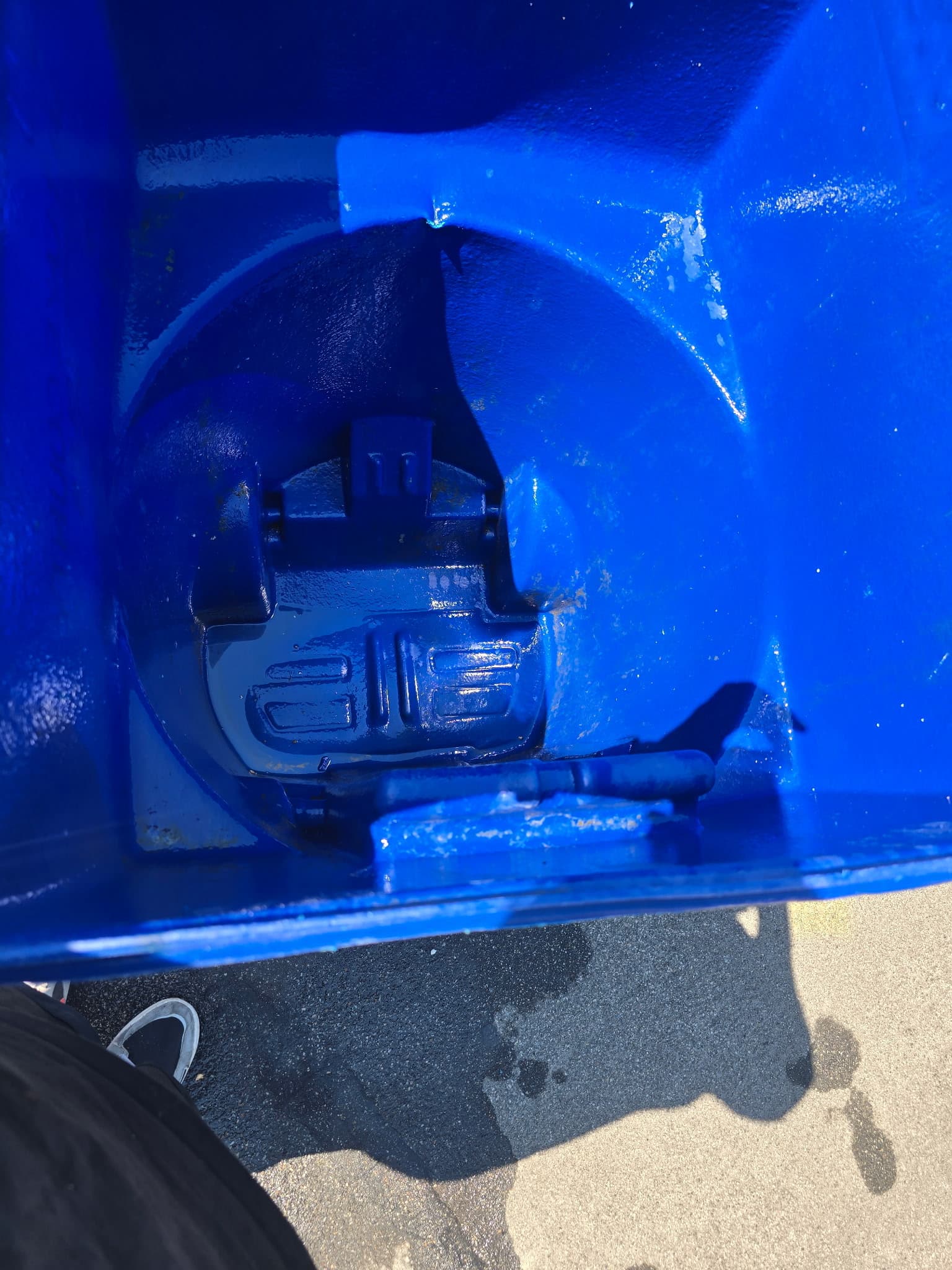 Recycling bin after TK Valet pressure washing and sanitizing in Salt Lake City